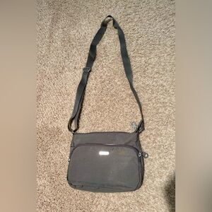Baggallini crossbody travel bag